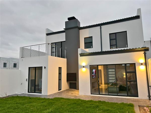 4 Bed House