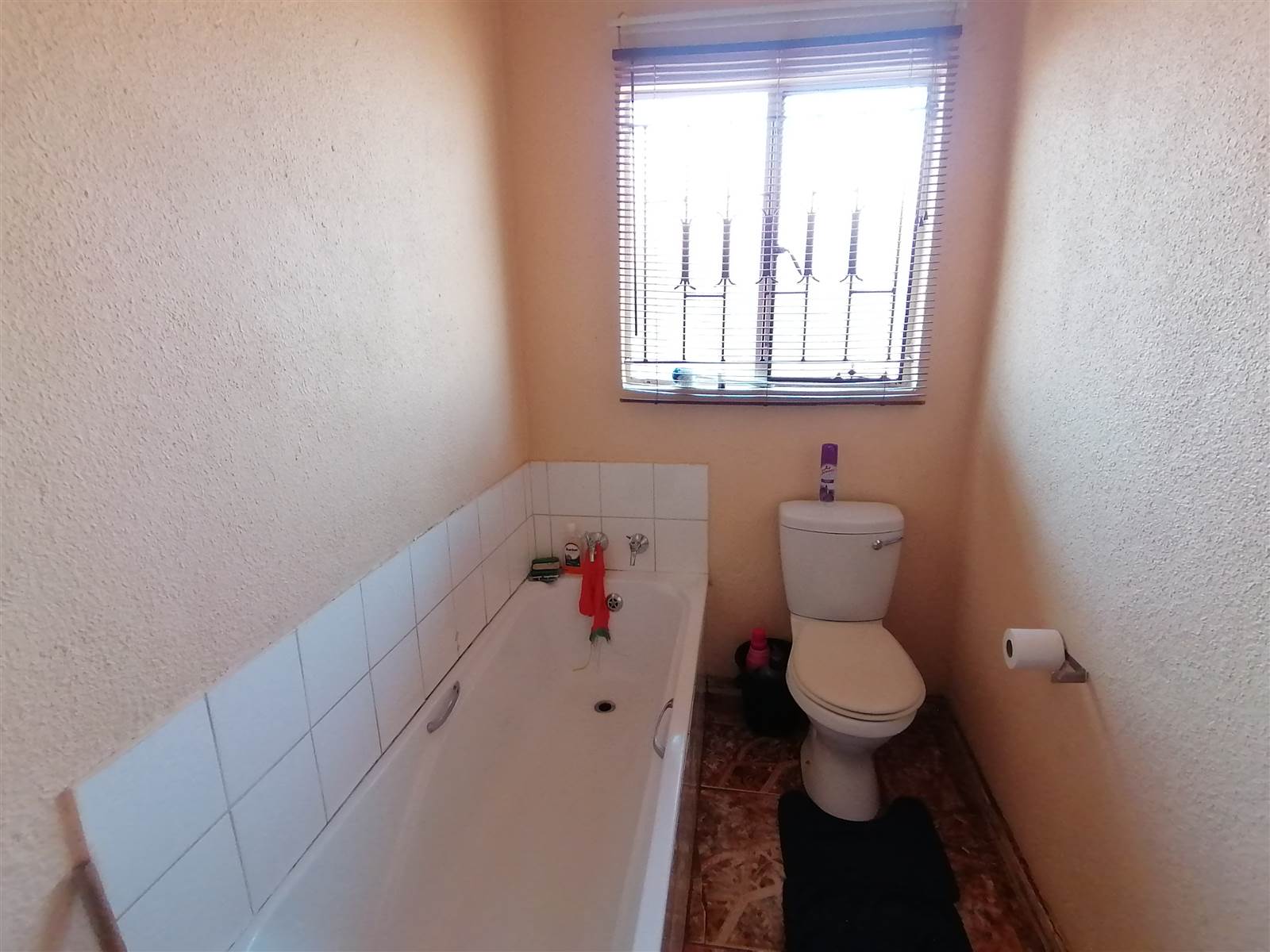 2 Bed House in Tlhabane photo number 20