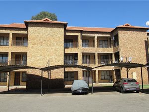 2 Bed Apartment in Cruywagenpark