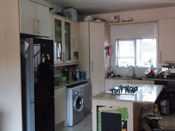 2 Bed Apartment in Parkview