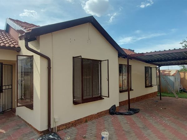 3 Bed House