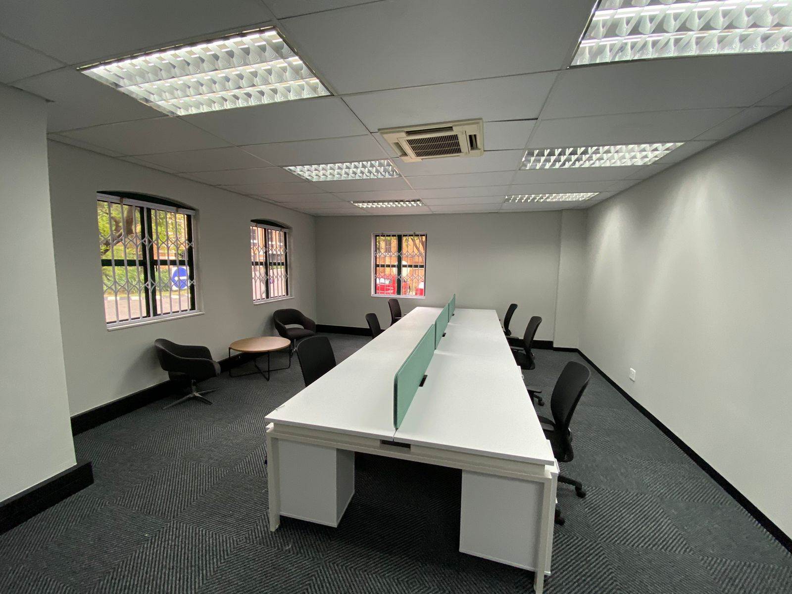 84  m² Commercial space in Sunninghill photo number 3