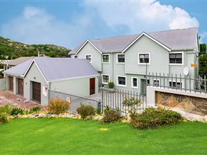 House in Knysna Central