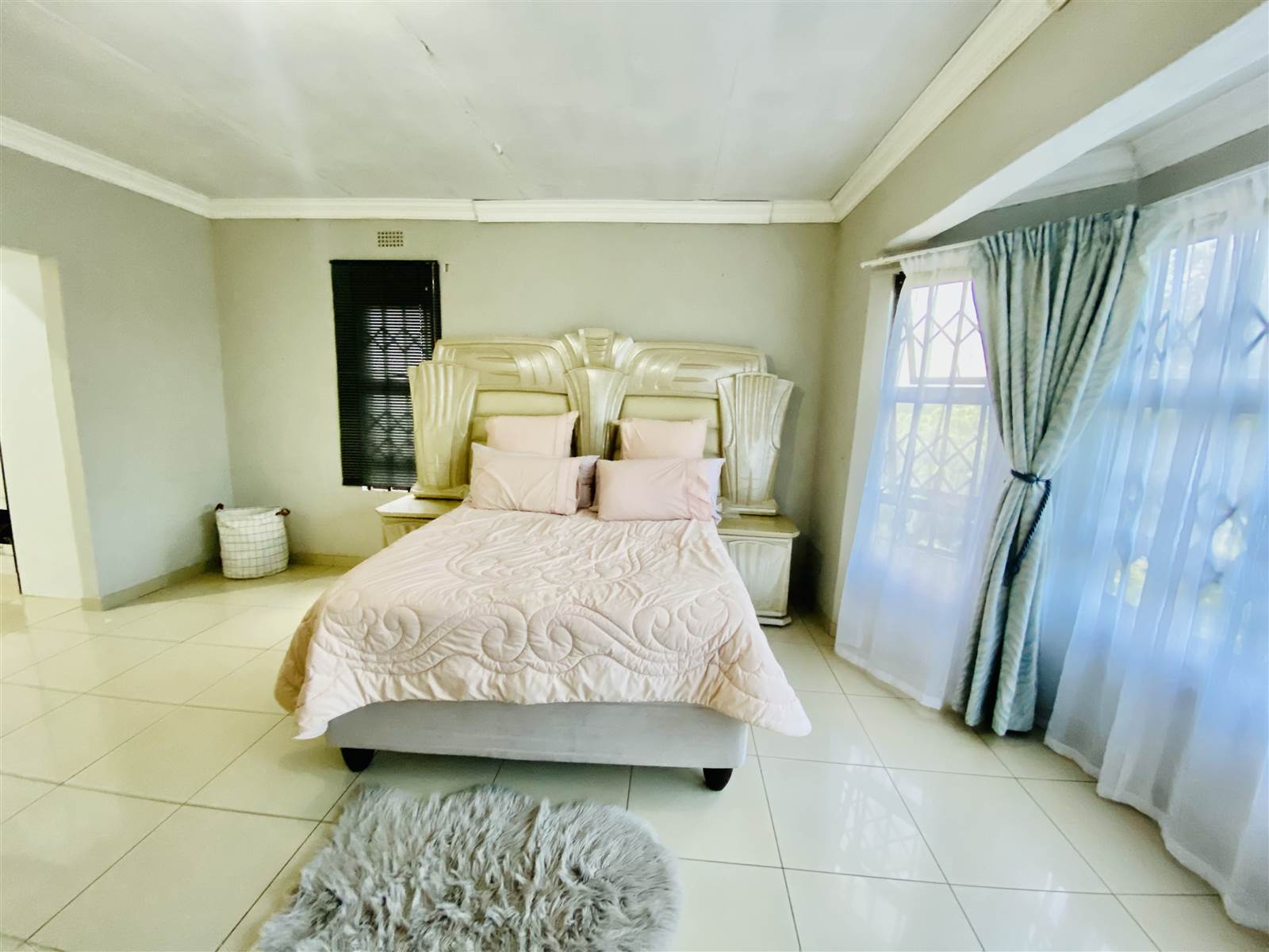 4 Bed House in Nyala Park photo number 8