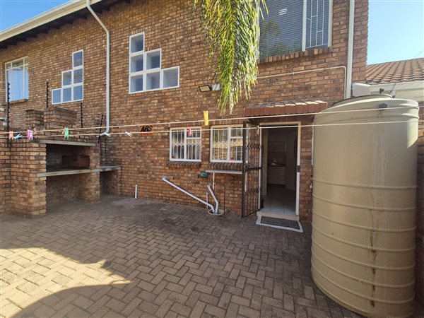 3 Bed Townhouse