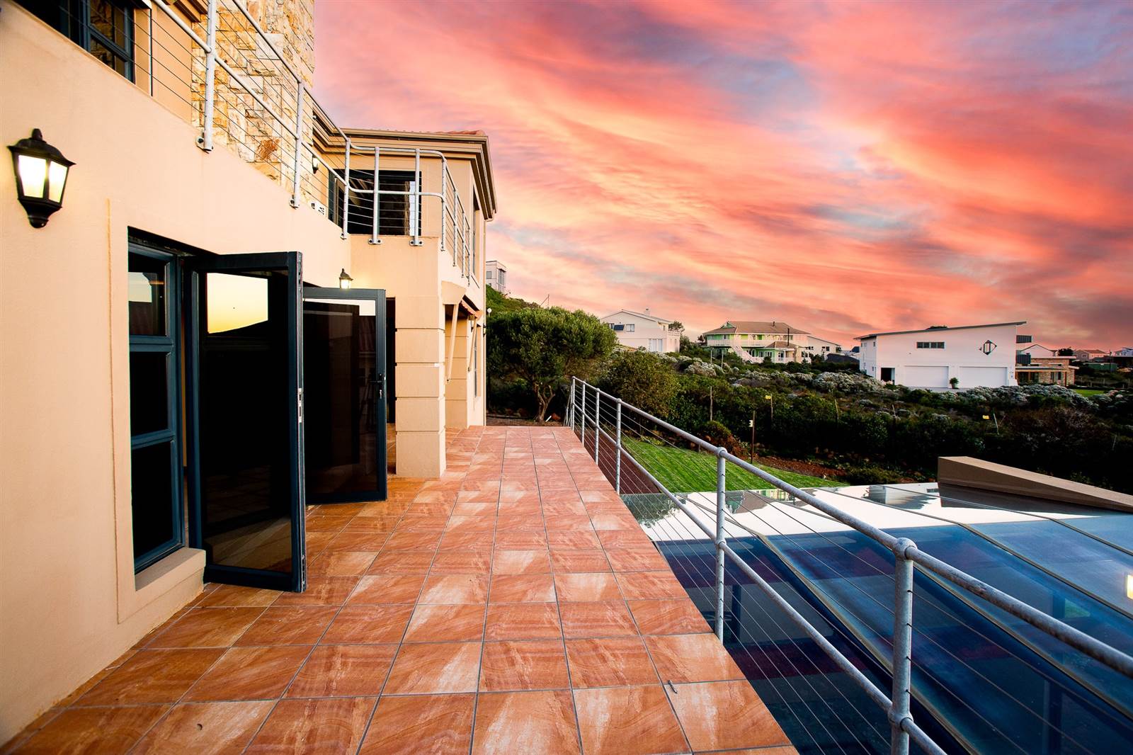 4 Bed House in Pringle Bay photo number 8