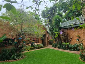 3 Bed House in Moreleta Park