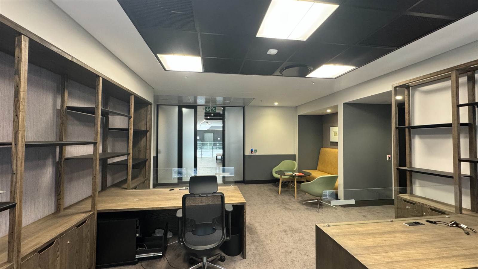 300  m² Office Space in Sandown photo number 8