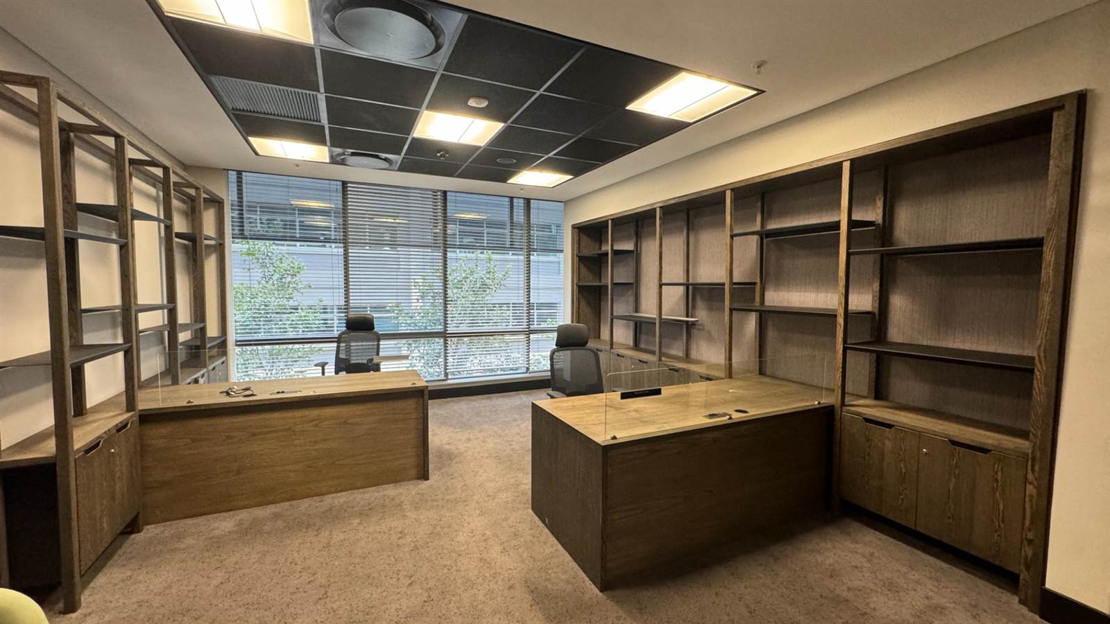 300  m² Office Space in Sandown photo number 7
