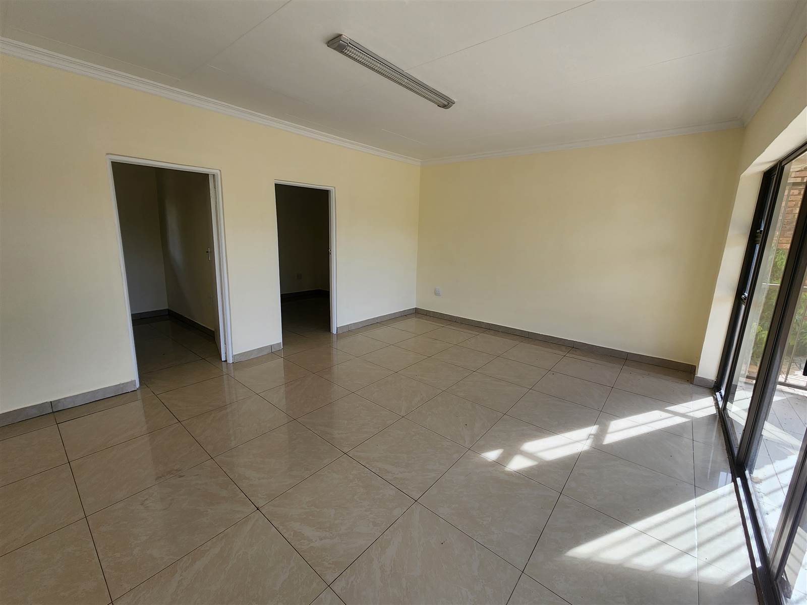 3 Bed House in Kameelfontein and surrounds photo number 9