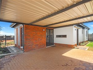 3 Bed House in Dobsonville