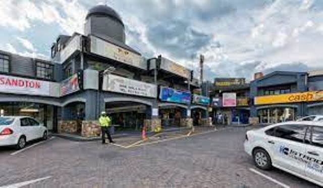 130  m² Retail Space in Sunninghill photo number 17