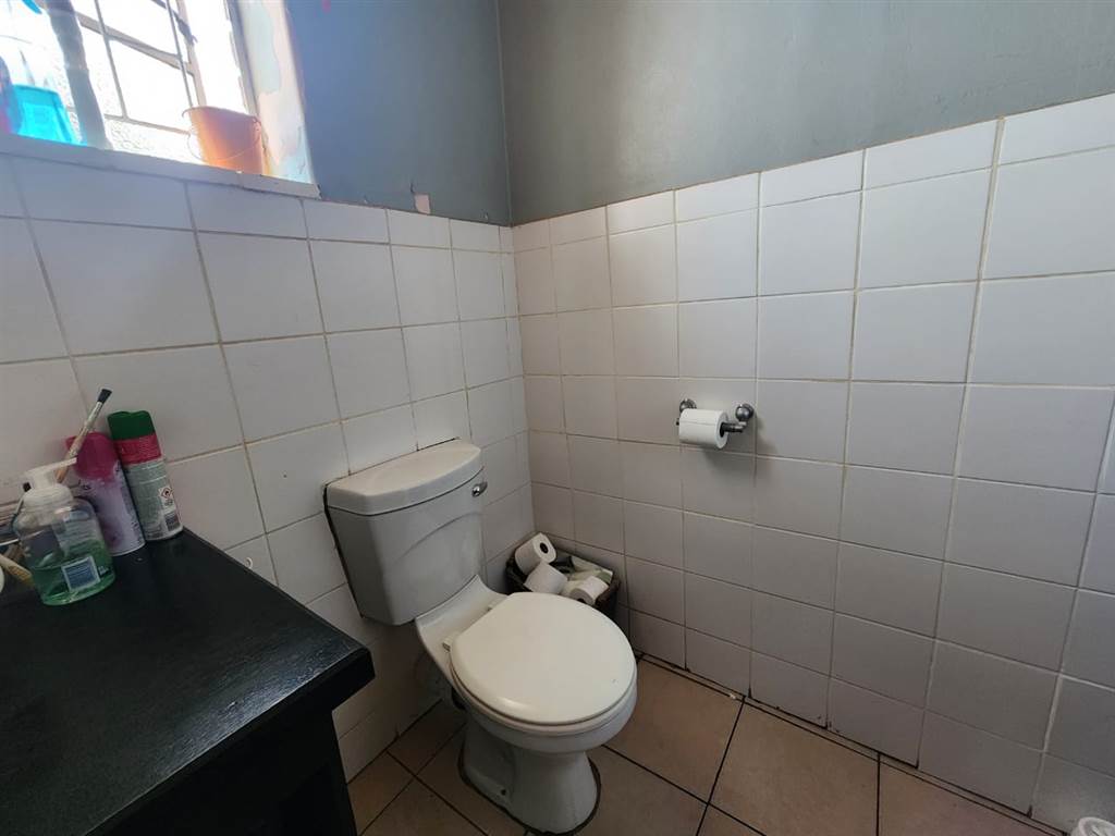 3 Bed House in Thabazimbi photo number 11