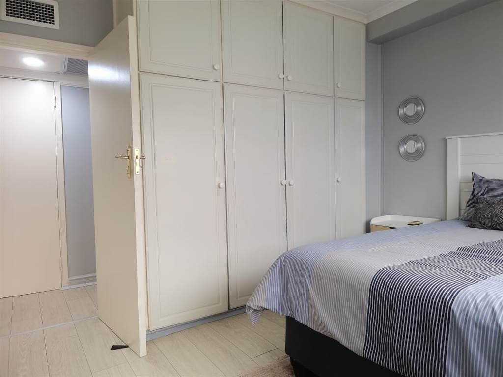 3 Bed Apartment in Umhlanga Ridge photo number 16