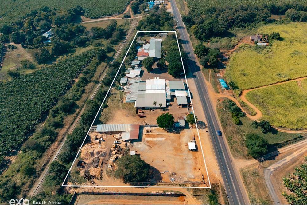 4200  m² Industrial space in Tzaneen photo number 1