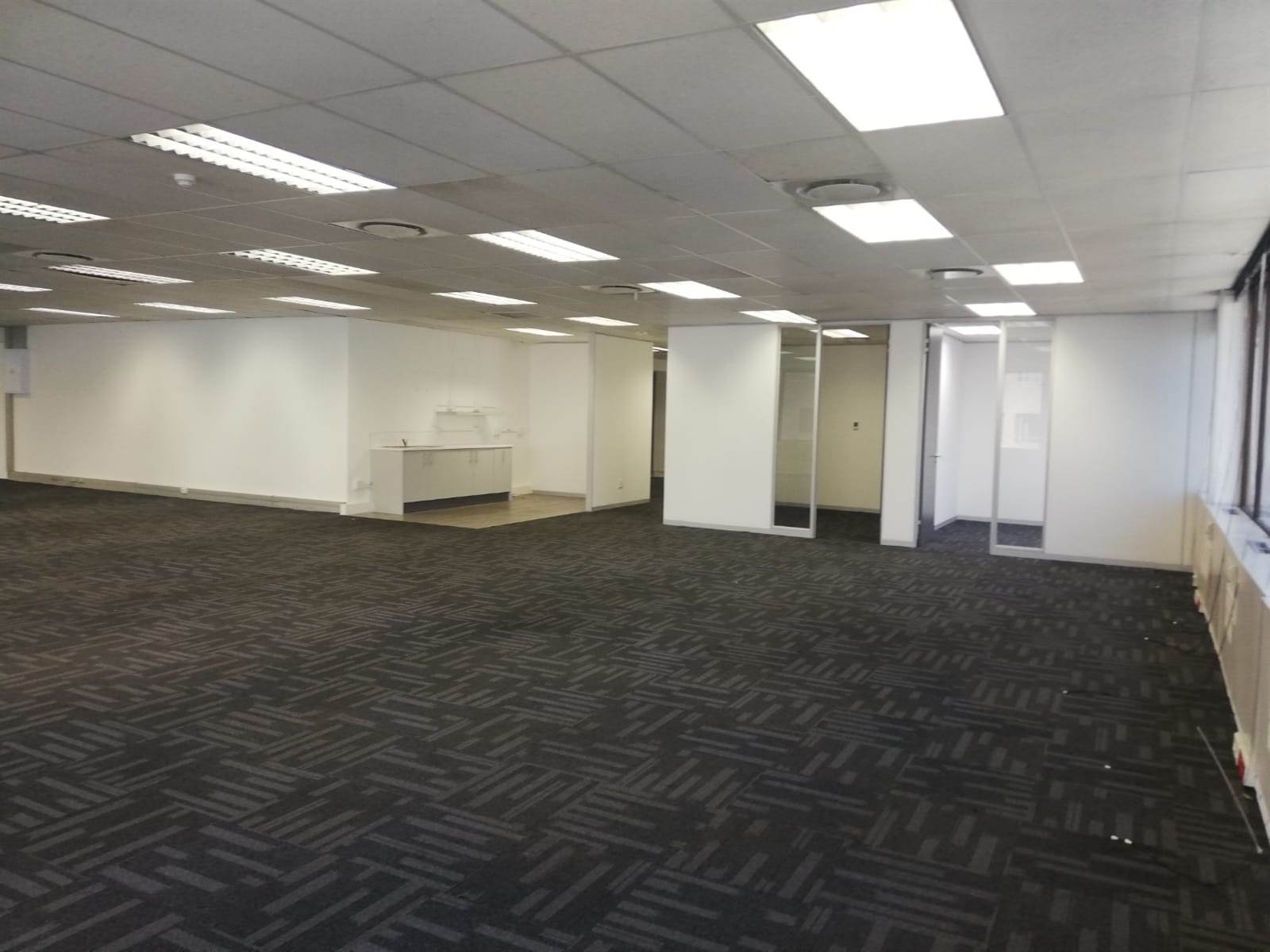 498  m² Office Space in Cape Town City Centre photo number 14