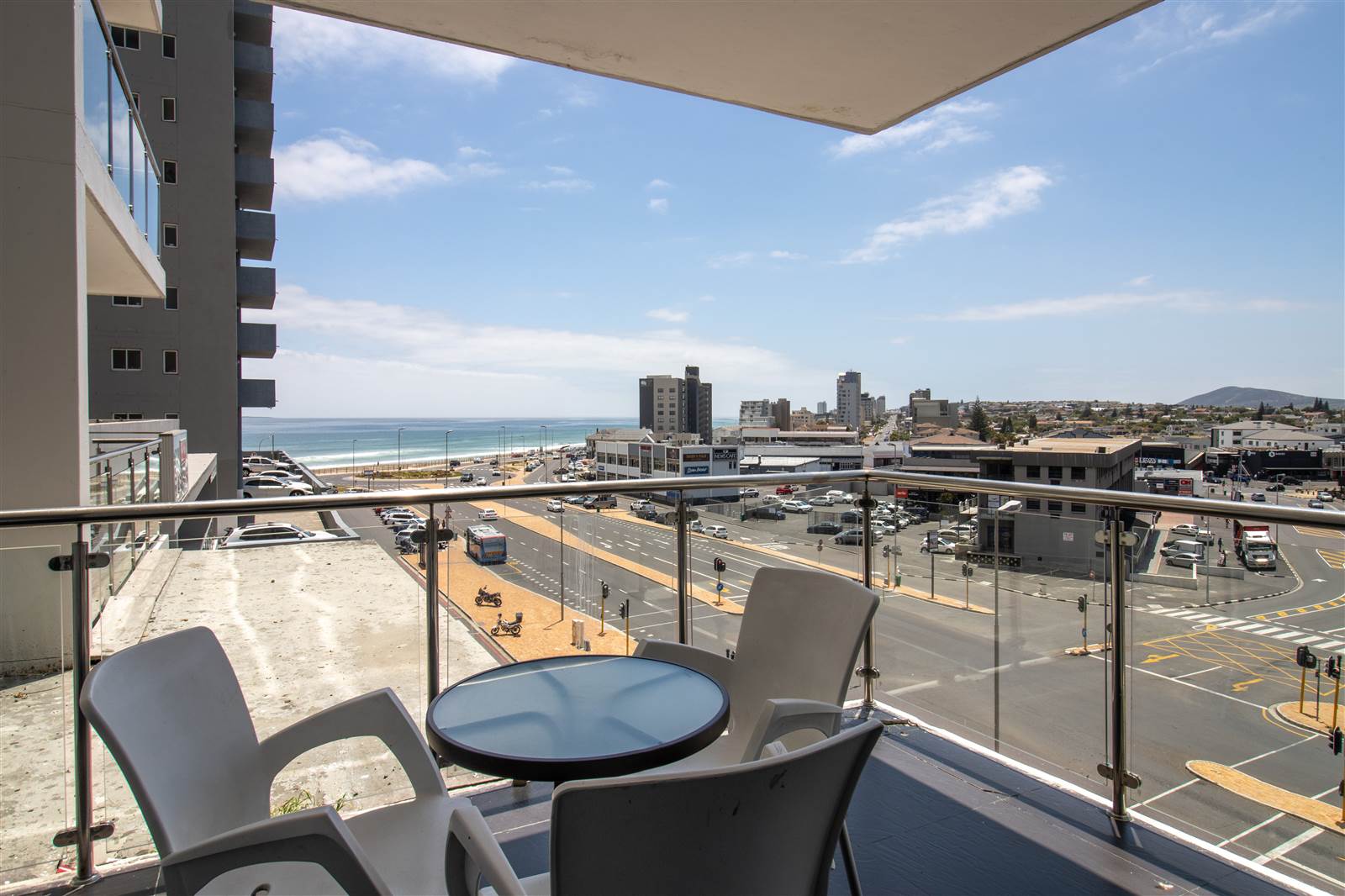 3 Bed Apartment in Bloubergstrand photo number 19