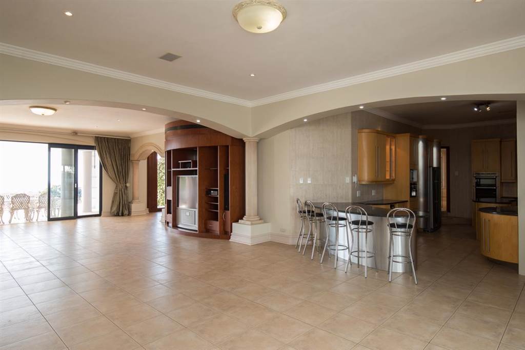 5 Bed House in Waterkloof photo number 30