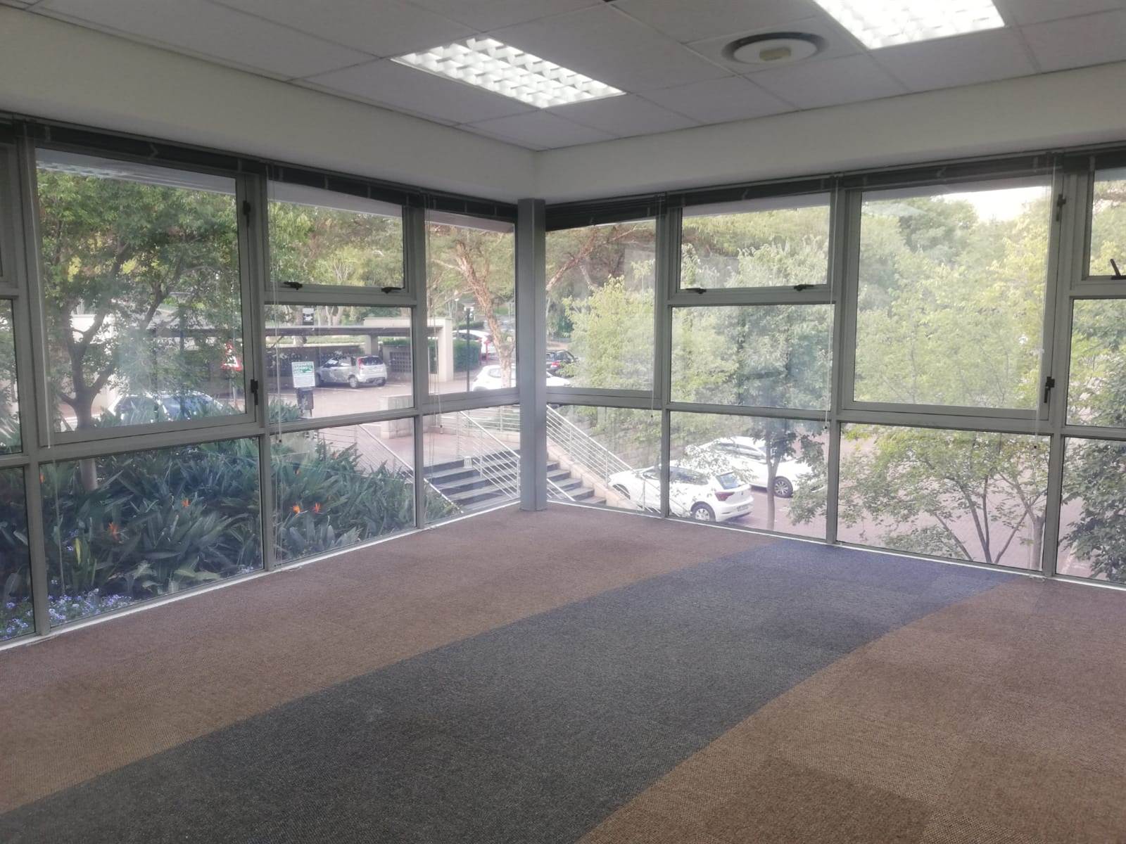 762.3  m² Commercial space in Woodmead photo number 19