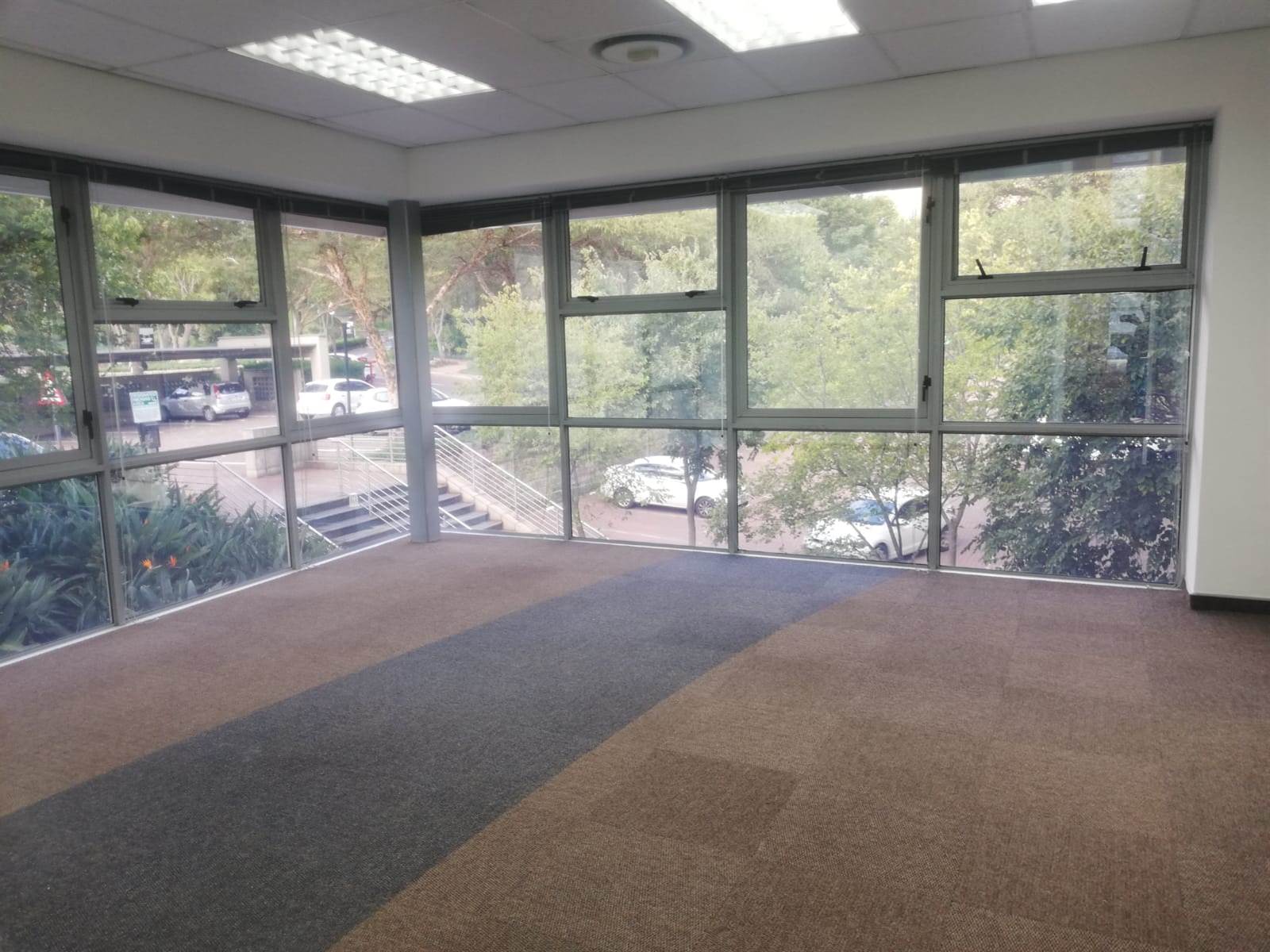 762.3  m² Commercial space in Woodmead photo number 18