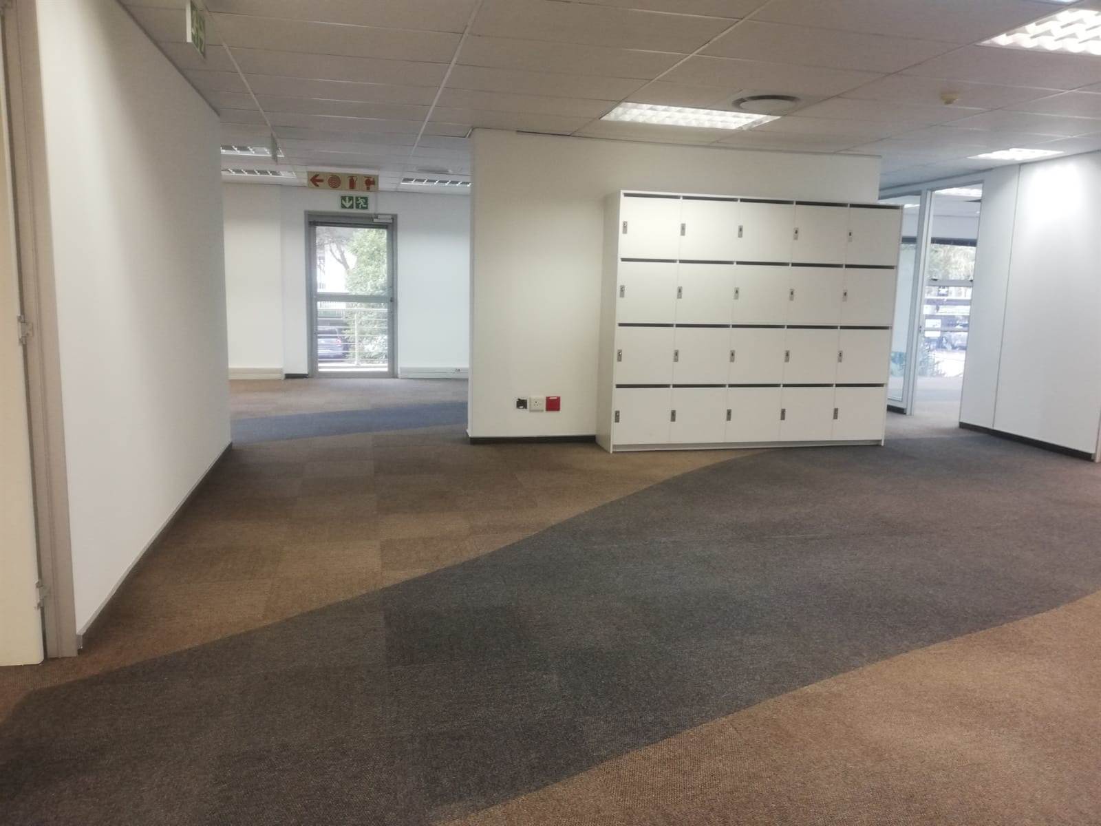 762.3  m² Commercial space in Woodmead photo number 15