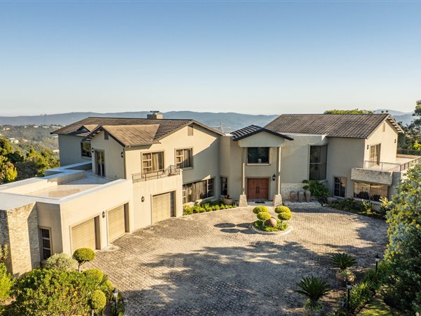 6 Bedroom House 6 Bedroom House