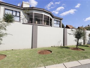 4 Bed House in Presidents Dam