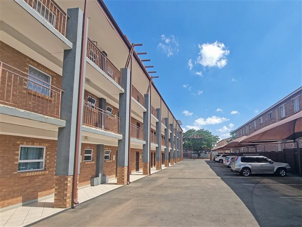 1 Bed House in Kempton Park Central