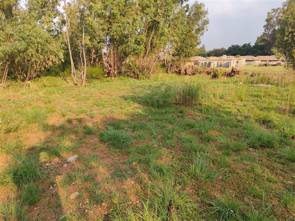 528 m² Land