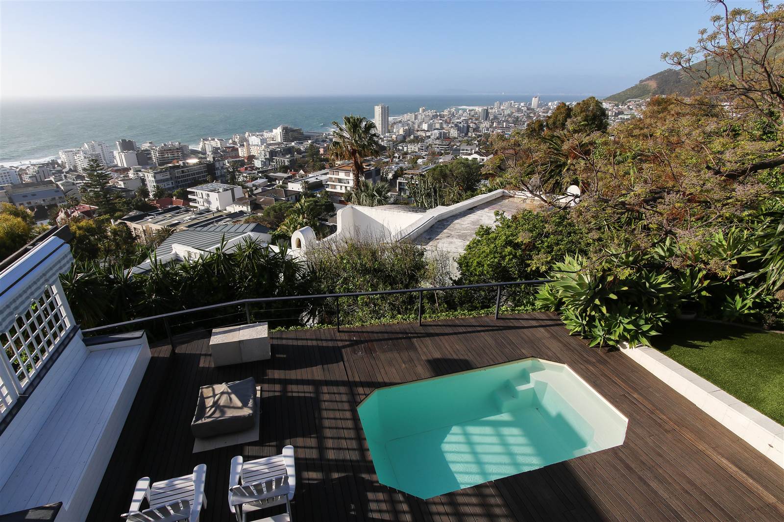 6 Bed House in Fresnaye photo number 8