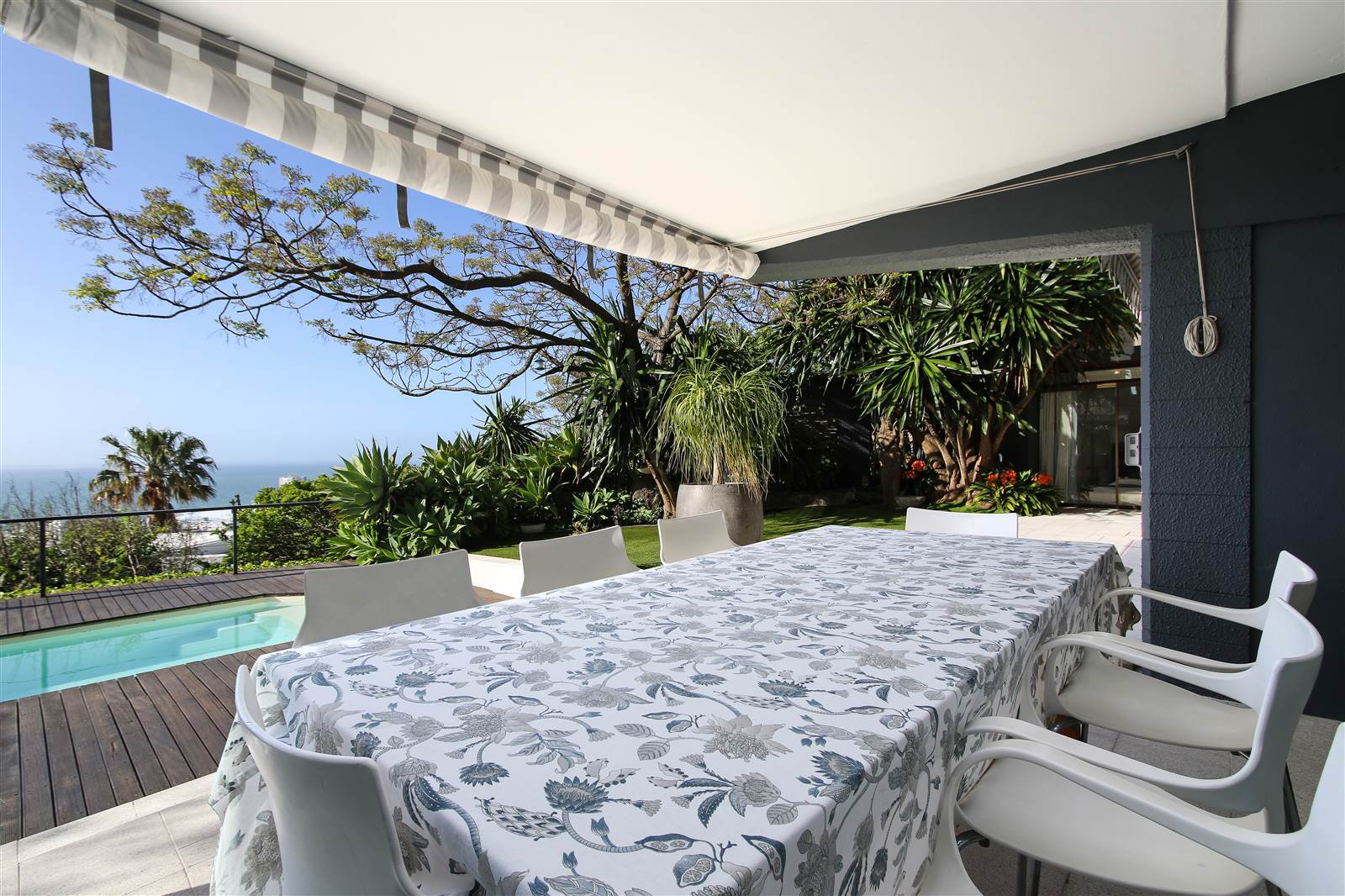 6 Bed House in Fresnaye photo number 17