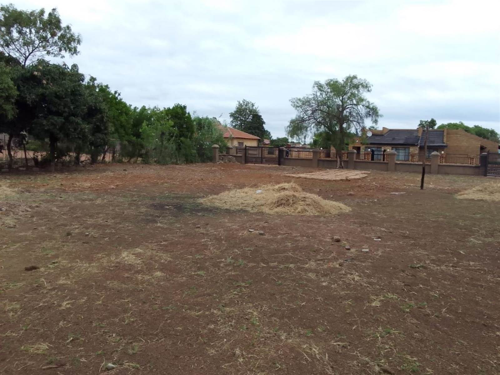2000 m² Land available in Hammanskraal photo number 5