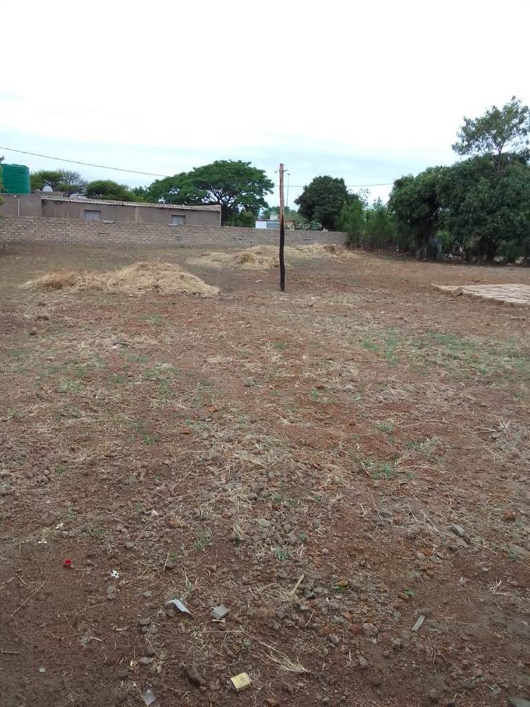 2000 m² Land available in Hammanskraal photo number 16