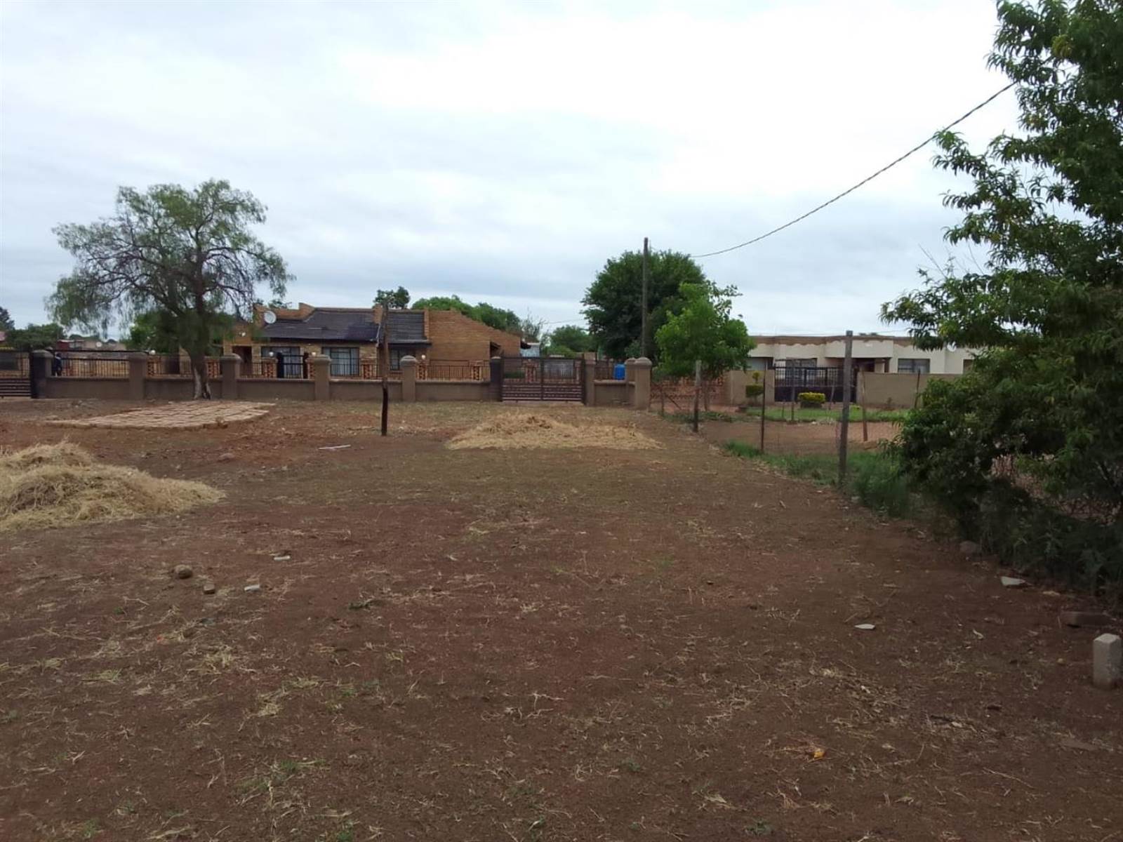 2000 m² Land available in Hammanskraal photo number 10