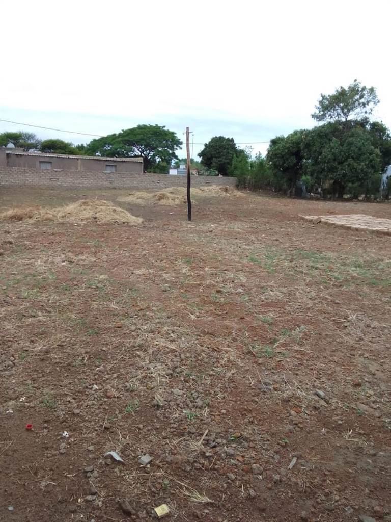 2000 m² Land available in Hammanskraal photo number 15