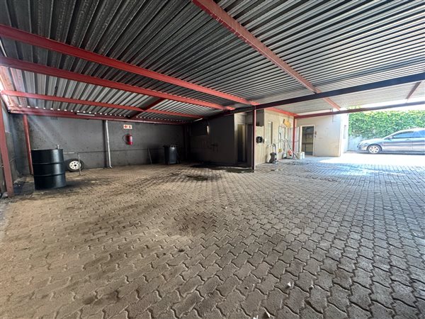 291 m² Commercial space 291 m² Commercial space