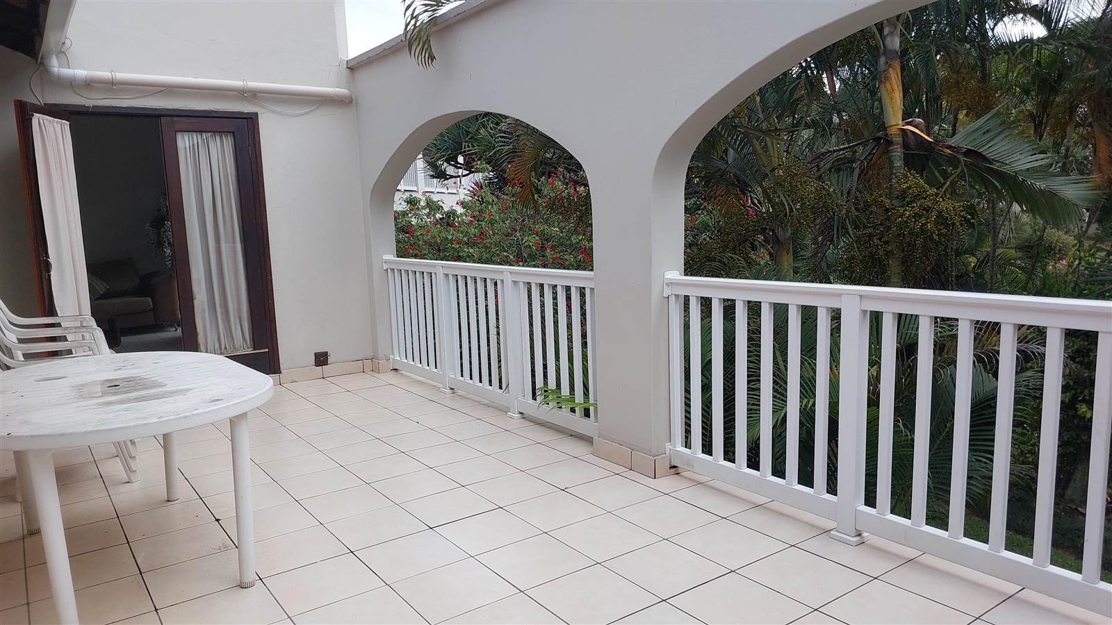 3 Bed Apartment in Ballito photo number 3