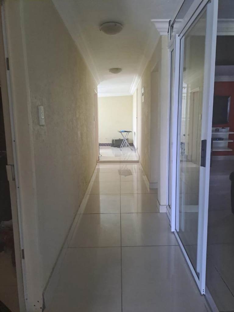 4 Bed House in Kagiso photo number 21