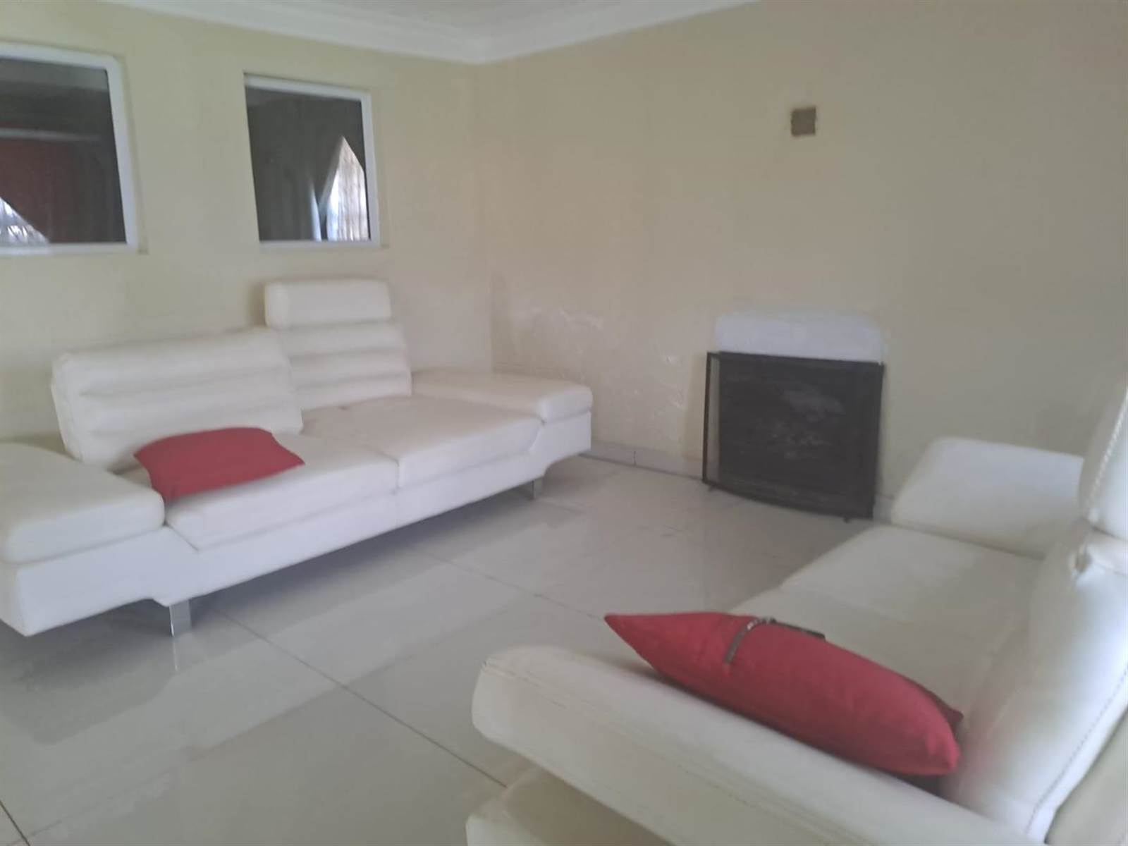 4 Bed House in Kagiso photo number 13