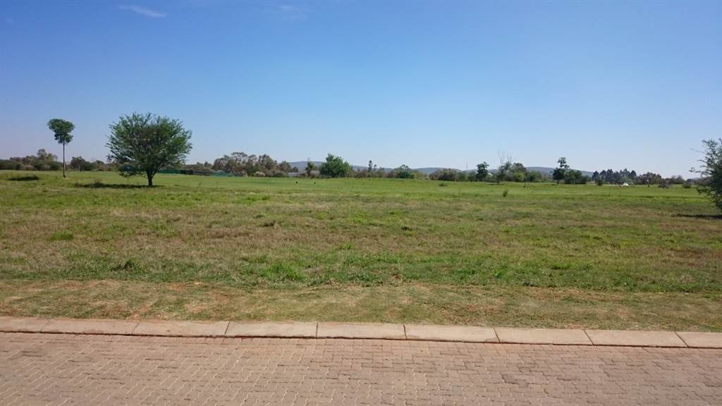 661 m² Land available in Vaal de Grace Golf Estate photo number 1