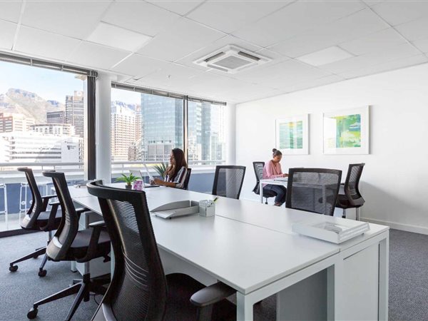 70  m² Office Space