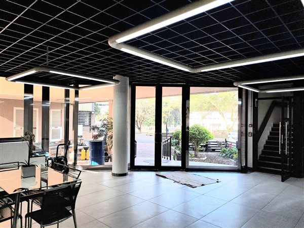 350  m² Commercial space in Pinetown Central
