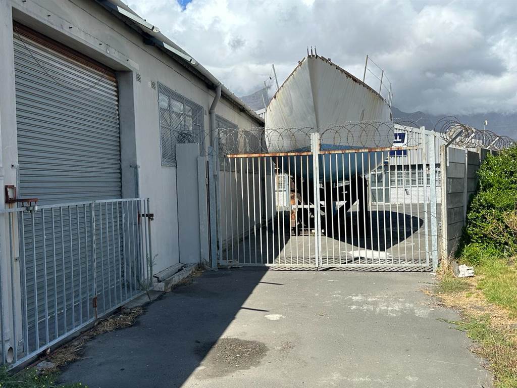 816  m² Industrial space in Paarden Eiland photo number 17