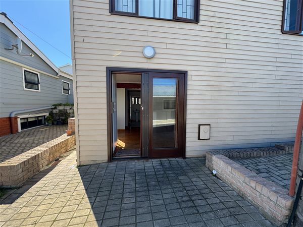 1 Bedroom House 1 Bedroom House