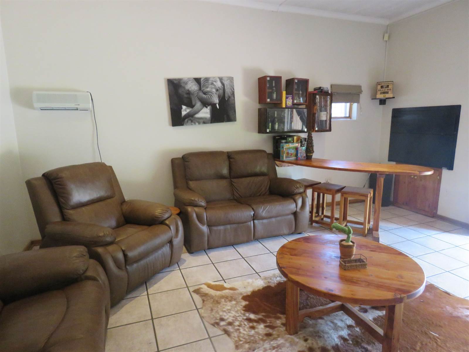 3 Bed House in Harrismith photo number 6