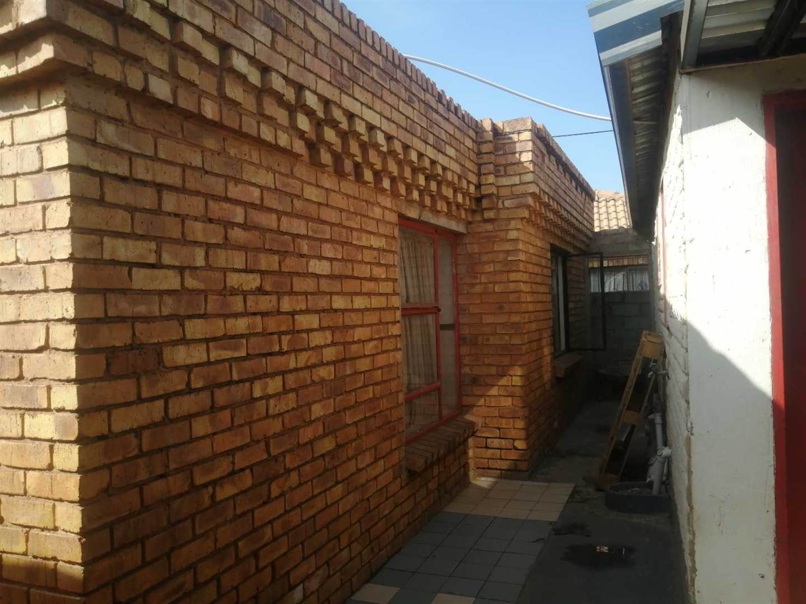 2 Bed House in Mamelodi East photo number 15