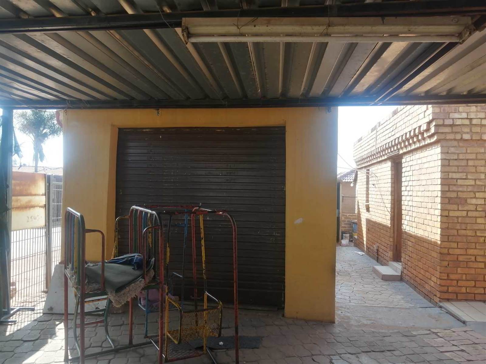 2 Bed House in Mamelodi East photo number 16