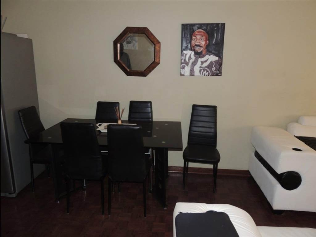 1 Bed Apartment in Pretoria North photo number 7