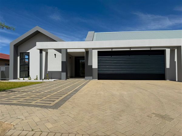 4 Bedroom House