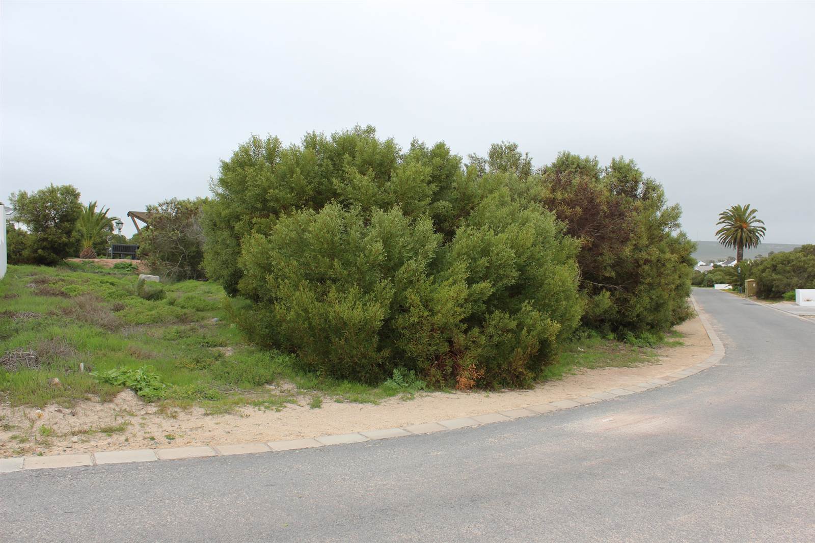 406 m² Land available in Shelley Point photo number 4